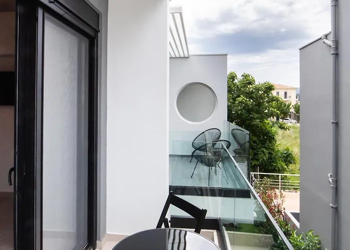 Dawn Maisonettes Lefkas Apartment